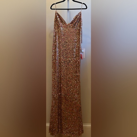 NWT MAC DUGGAL Sequined Spaghetti Strap Cowl Back Gown Sz 4 Copper - Picture 5 of 15